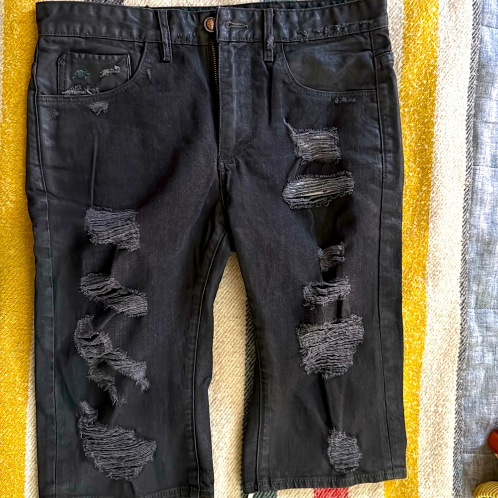 Tortoise distressed long shorts Sz 24